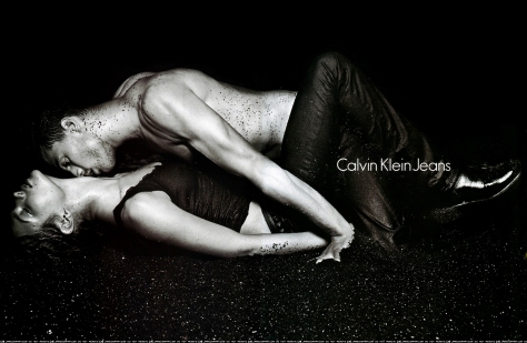 Calvin-Klein-Jeans-Fall-Winter-2004-HQ-jamie-dornan-1948346-2000-1304
